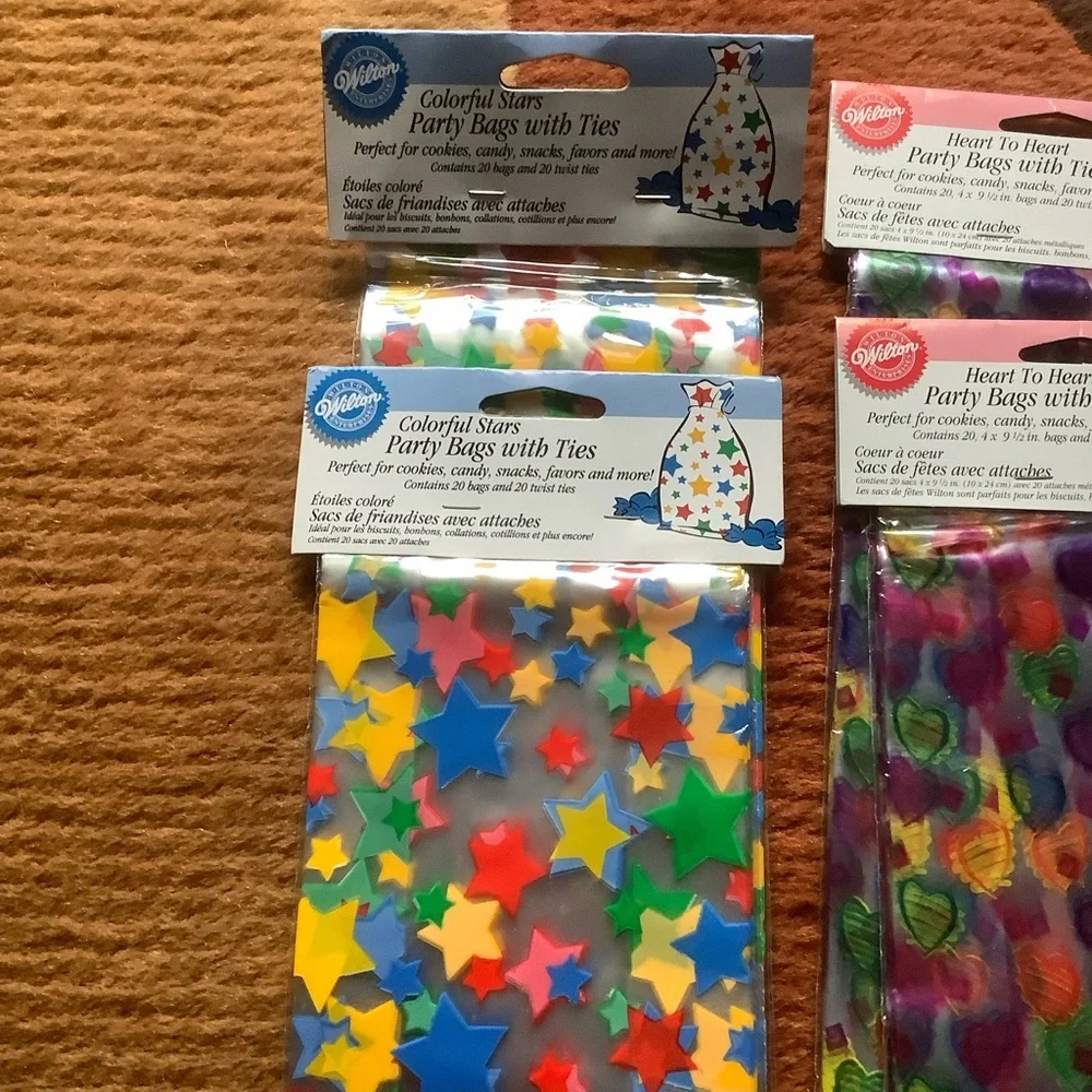 Y2k vintage Wilton party bags with ties 130 count Disney Pooh collection